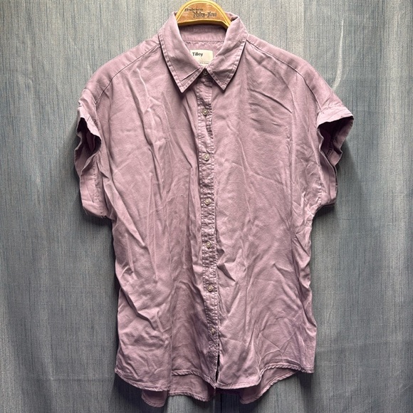 Tilley Tops - Tilley short sleeve button up shirt size large